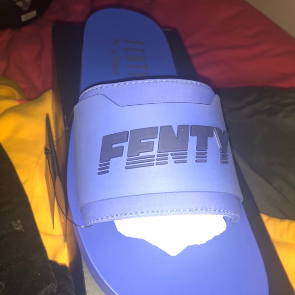 Puma Fenty Surf Slides - Picture 2 of 4
